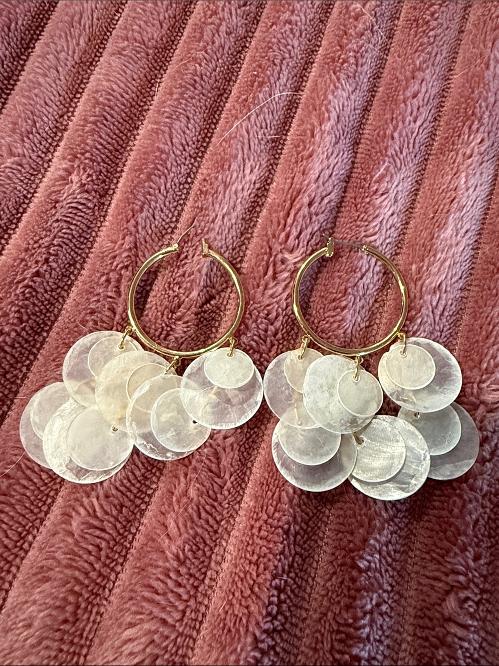 Hoops
